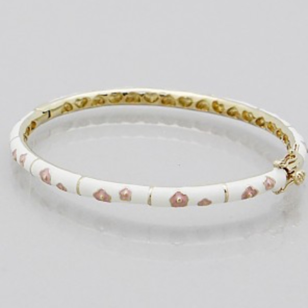 ✅NEW ARRIVAL➡️Ivory Flower 14k Gold Plated Bangle
